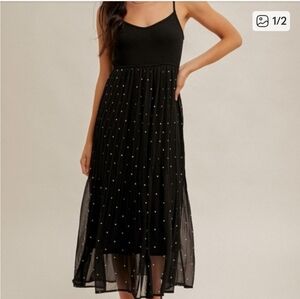 Hem & Thread Pleated Dress NWT